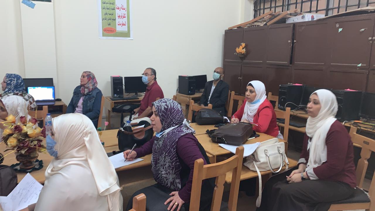 دورة تدريبية للساده اعضاء هيئه التدريس عن مهارات التعلم الإلكتروني